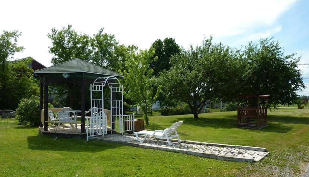 Manoir Becancourt Hotel Экстерьер фото